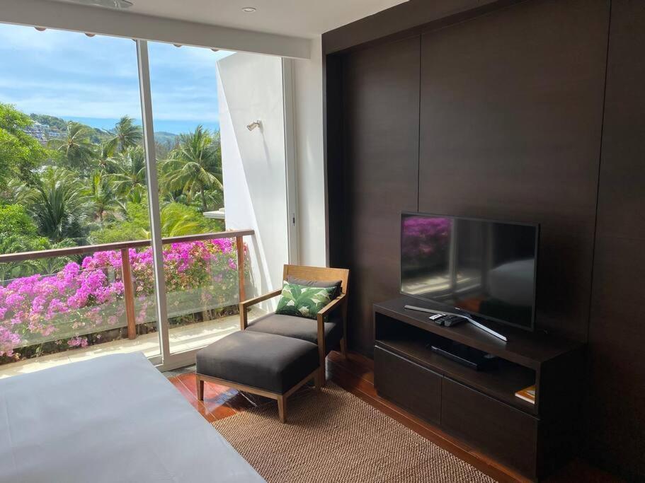 Beachfront 2 Bedroom Luxury Condo Chava Surin Exterior photo